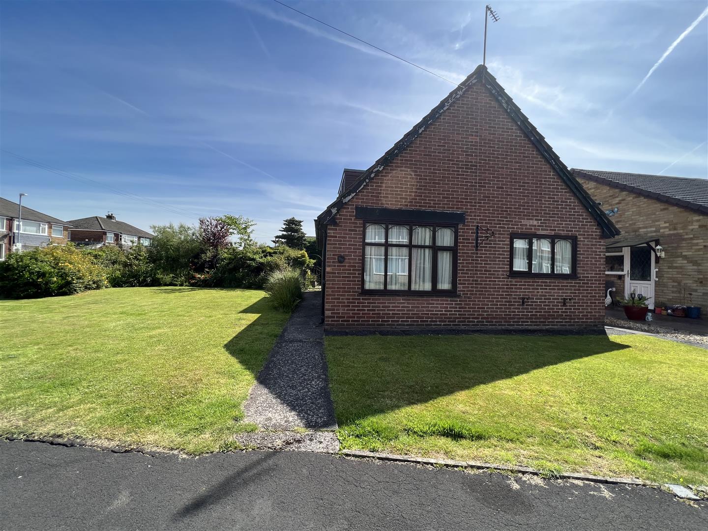 Severn Drive, WaltonLeDale, Preston Holdens Estate Agents